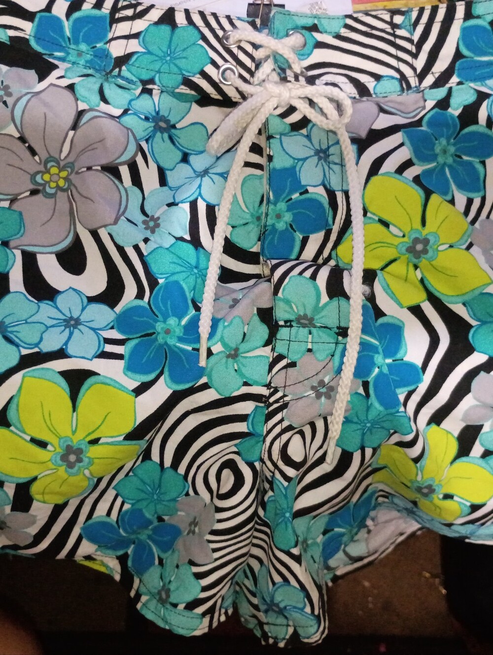 Catalina Vintage Women's Board Shorts ( L)